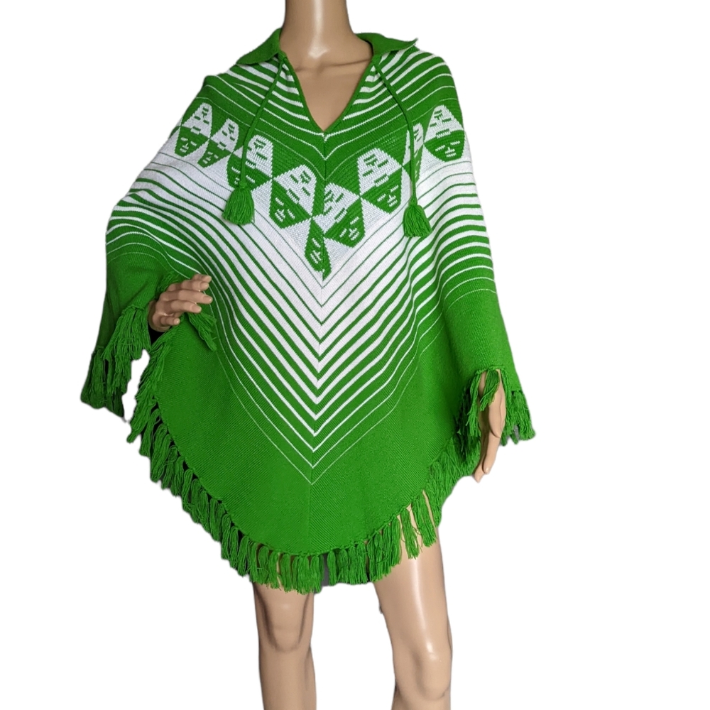 Vintage 70s Green & White Knit Pointy Collar Poncho Sweater With Tassel Ties